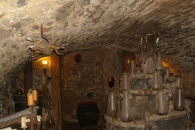 Prague Old Town, Underground and House of Alchemy Tour