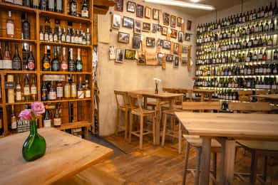 Yerevan: Armenian Wine Tasting at In Vino