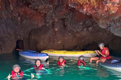 Berlenga Island: Kayak Tour and Glass-bottom Boat Trip