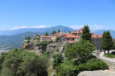 Desde Salónica :Tour privado en coche a Meteora