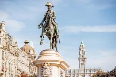 Excursão a pé pelo Porto com espetáculo de fado (grupos pequenos)