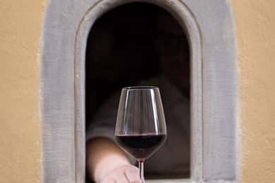 Firenze: Esperienza della finestra del vino e salumi toscani