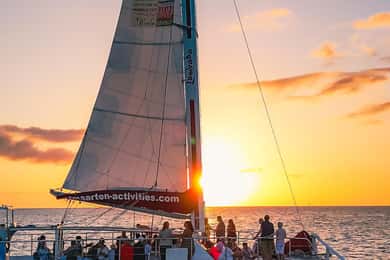 Simpson Bay: Lambada Zonsondergang Cruise van Sint Maarten