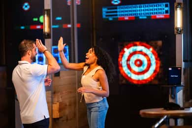 Orlando: The Brass Axe - yxkastning och digital dart