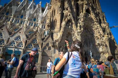 Fast Track : Sagrada Familia et visite d'une jounée de Barcelone