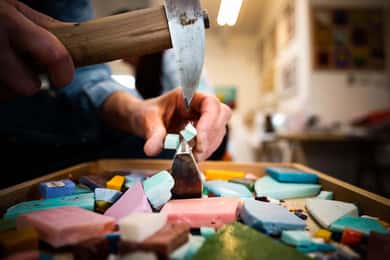 Ravenna: Create a mosaic with your own hands to take home with you!