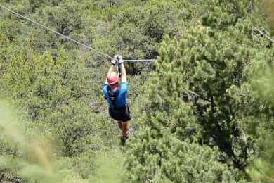 Cañon City: Royal Gorge 9-Line Classic Zipline Ticket