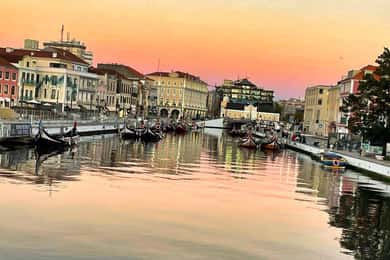 Lisbon: Private Transfer to Porto with stops until 3 cities