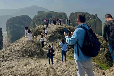Day Trip to Meteora Monasteries from Thessaloniki