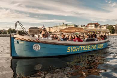 Stockholm: Geführte Stadtrundfahrt mit dem Elektroboot