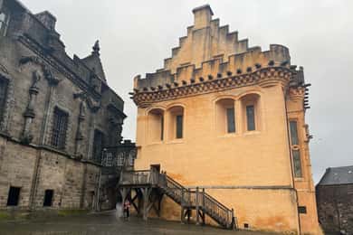 Stirling Castle, The Trossachs, Loch Lomond, Chauffeur Tour.