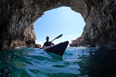 Pula : kayak, plongée avec tuba, saut de falaise, photos incluses