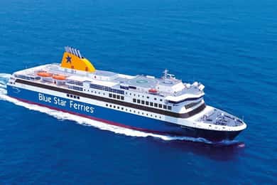 Santorini: biglietto del traghetto per Paros o Naxos con prelievo dall'hotel