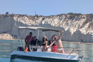 Scala Dei Turchi: Tour in barca con skipper e nuotata rinfrescante