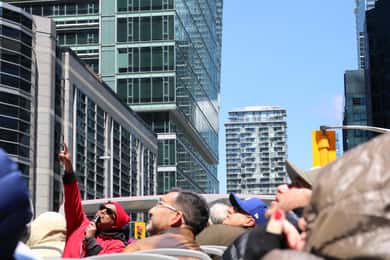 Toronto: Tour en autobús turístico con paradas libres y crucero por el puerto