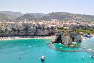 Tropea: Tour in Barca sulla Costa degli Dei - massimo 12 persone a bordo