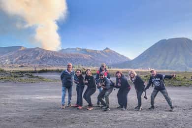 Surabaya: Mount Bromo Sunrise Shared Tour all Included