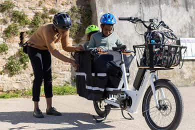 Visite a área de Lille em uma bicicleta elétrica de carga