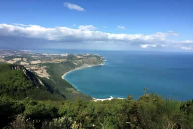 Monte Conero: hiking discovery tour