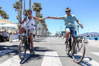 Málaga en Bici - Casco Antiguo, Puerto Deportivo y Playa