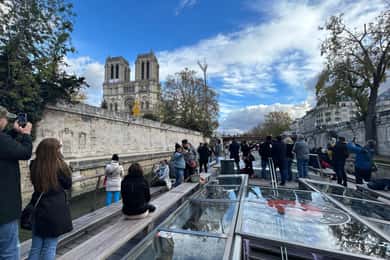 Paris: Illuminations River Cruise with Audio Commentary