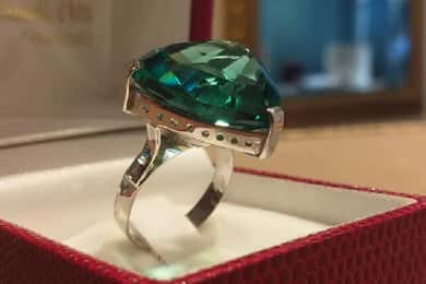Fabriano: course on creating silver jewelry