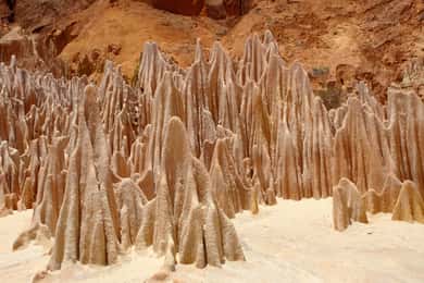 Antsiranana: das Rote Tsingy - ein Muss für jeden Besucher