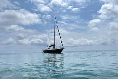 Tour in barca a vela di lusso ed esclusivo con servizio privato