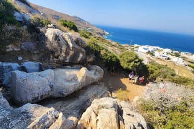 Naxos: Highlights Full-Day Tour by Bus