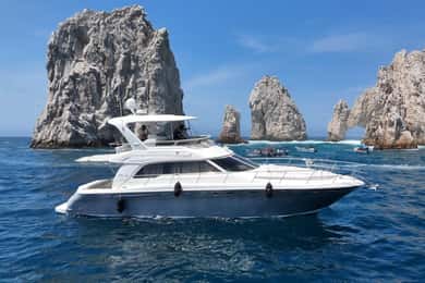 Cabos Private Yacht Tour, Water Activities, Lunch & Drinks