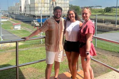 Panama city: Panama Canal and Monkey Island Tour