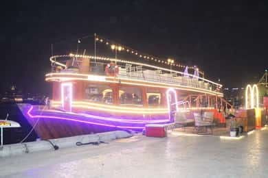 Dubai: Crucero en dhow Cena Creek