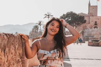 Instagram tour in Palma de Mallorca with a private photographer