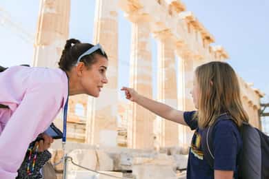Athens: Family Mythology Treasure Hunt w Food Stops