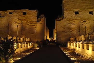 Reserve online o Show de Som e Luz no Templo Karnk em Luxor
