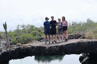 Excursão de um dia a Los Tuneles (Ilha Isabela)