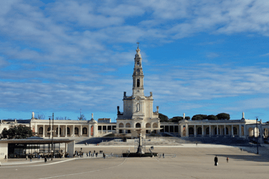 Excursão particular memorável de 1 dia em Fátima, Nazaré e Óbidos