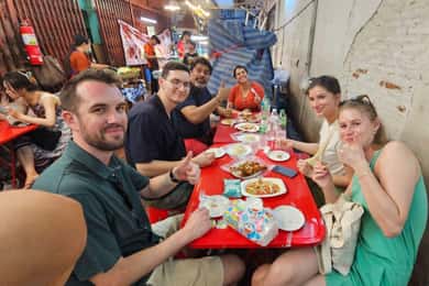 Bangkok Authentic Tasting Thai-Chinatown Walking Food Tour