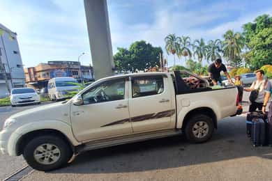 Kuching: Airport Transfer Service