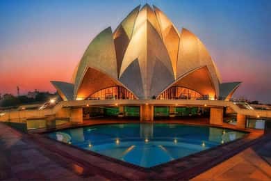 New Delhi: Lotus Temple Private Tour with Skip-the-Line