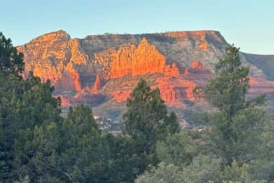 Sedona: Guided Wilderness Hiking Tour