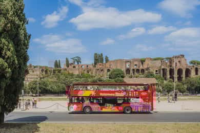 Visite à arrêts multiples de Rome en train depuis Civitavecchia