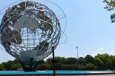 NYC: Contrasts of Bronx, Queens, Brooklyn, & Manhattan Tour