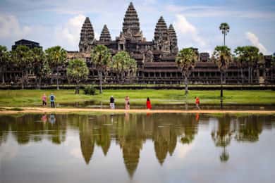 Phnom Penh'den Tam Günlük Angkor Wat Tapınağı Turu (Her Şey Dâhil)