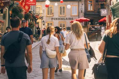 Quebec City Private Walking Tour with Funicular Ride