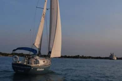 Detroit: Sailing Tour on the Detroit River
