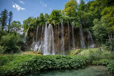Plitvice Lakes: Tour of Plitvice, Pick Up & Tickets Included