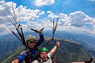 Paragliding Chicamocha Canyon, San Gil