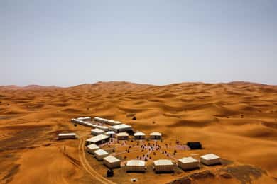 Merzouga: Pernoita numa tenda de luxo no deserto com jantar