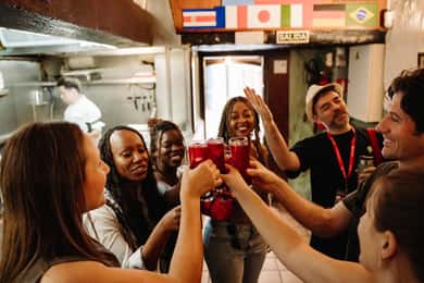 Madrid: Tour de Tapas, Tabernas e História